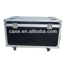 Flight case with 30 mm extrusion